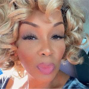 Meet your Posher, Glorya